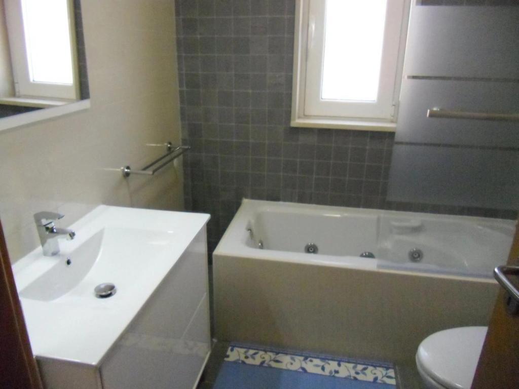 Casa Sao Bartolomeu - 5 Quartos Com Piscina Екстериор снимка